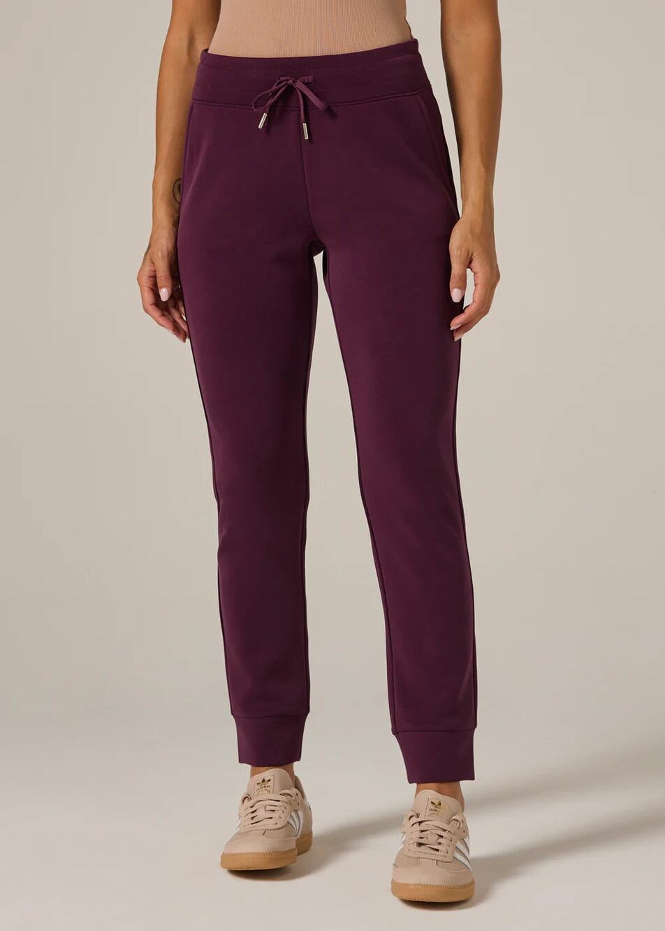 7 Diamonds Midnight Plum Rev Jogger Sz.M